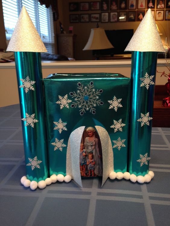 Disney Frozen Valentine's Box