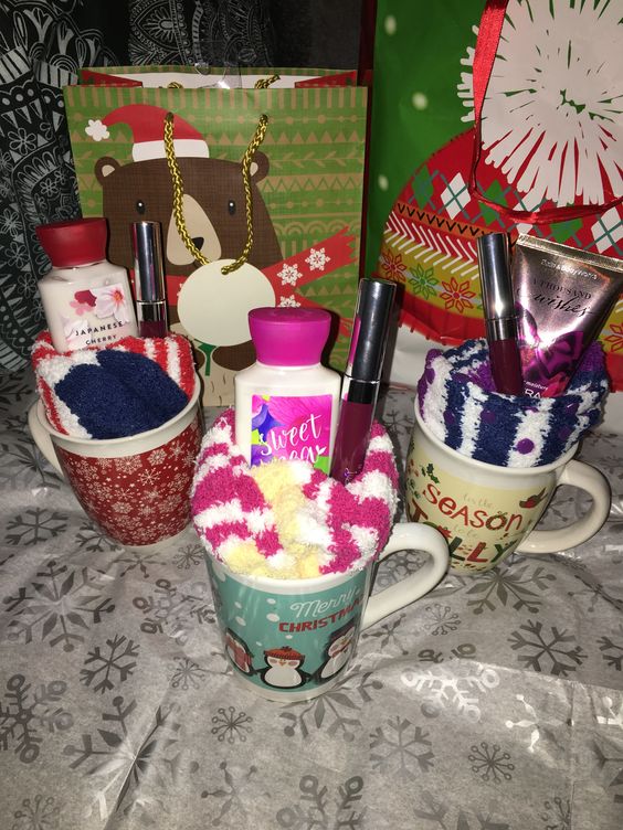 Gifts in a Mug