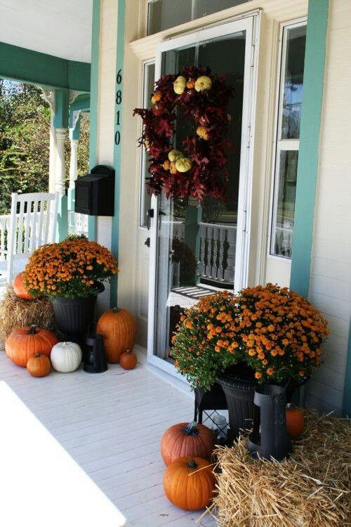 Fall outdoor decor