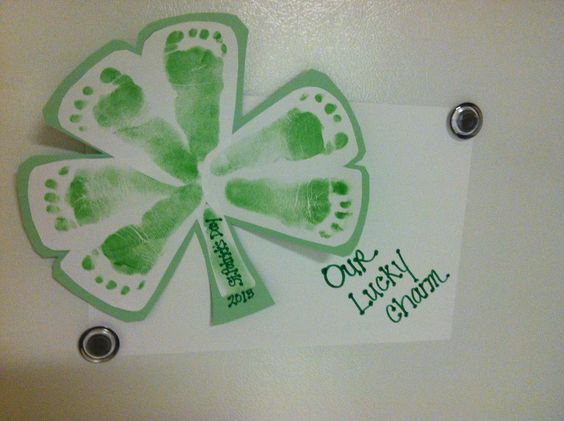 St Patrick's day baby feet idea
