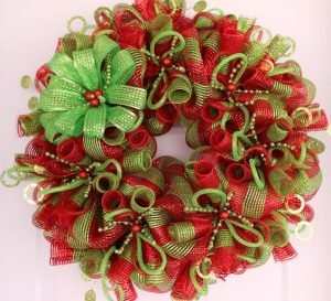 DIY Christmas Wreaths for Front Door - DIY Cuteness