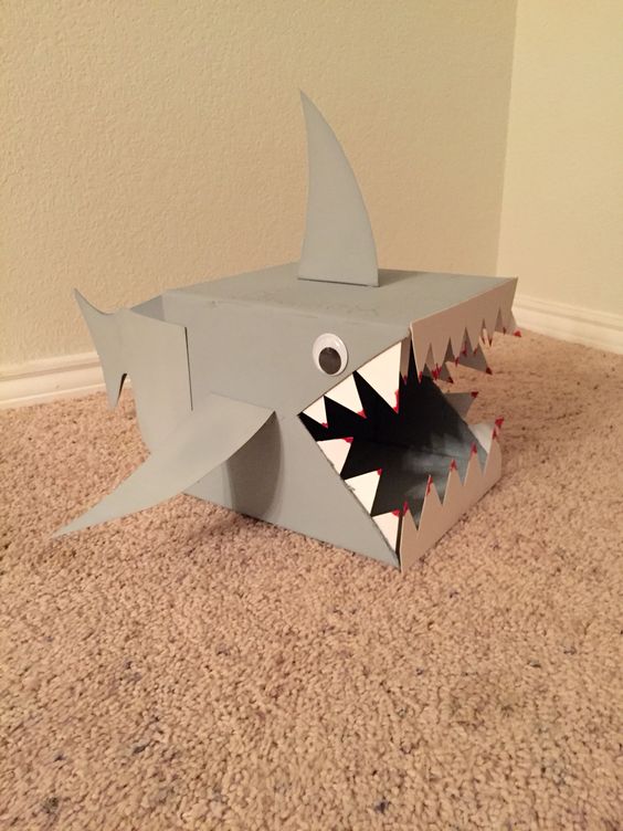Shark Valentine box