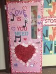 Valentines Day Classroom Door Ideas - DIY Cuteness