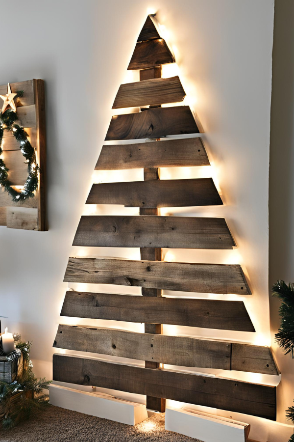 10 Pallet Christmas Tree Ideas